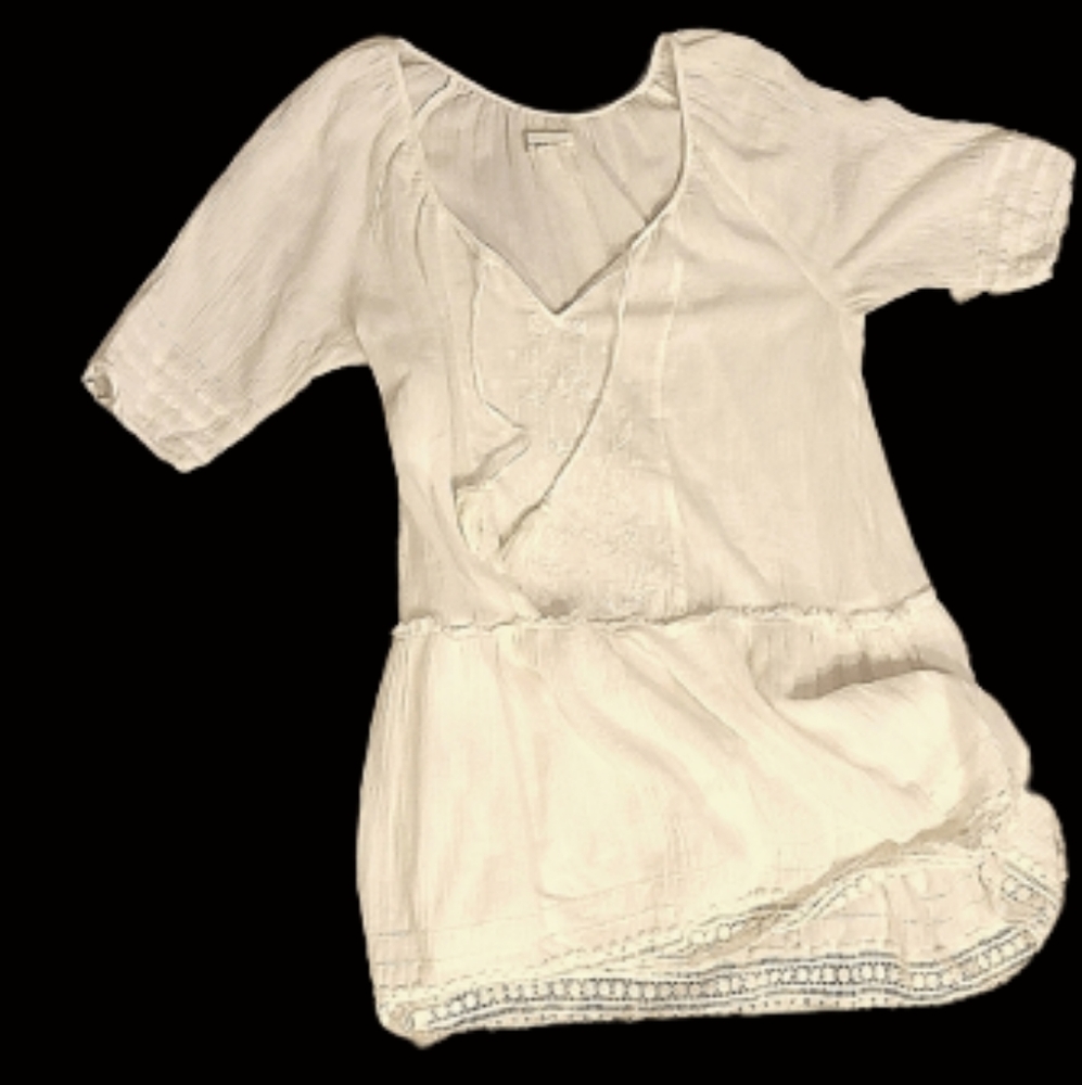 💋3/$25😃  WHITE TUNIC/MINI DRESS L.